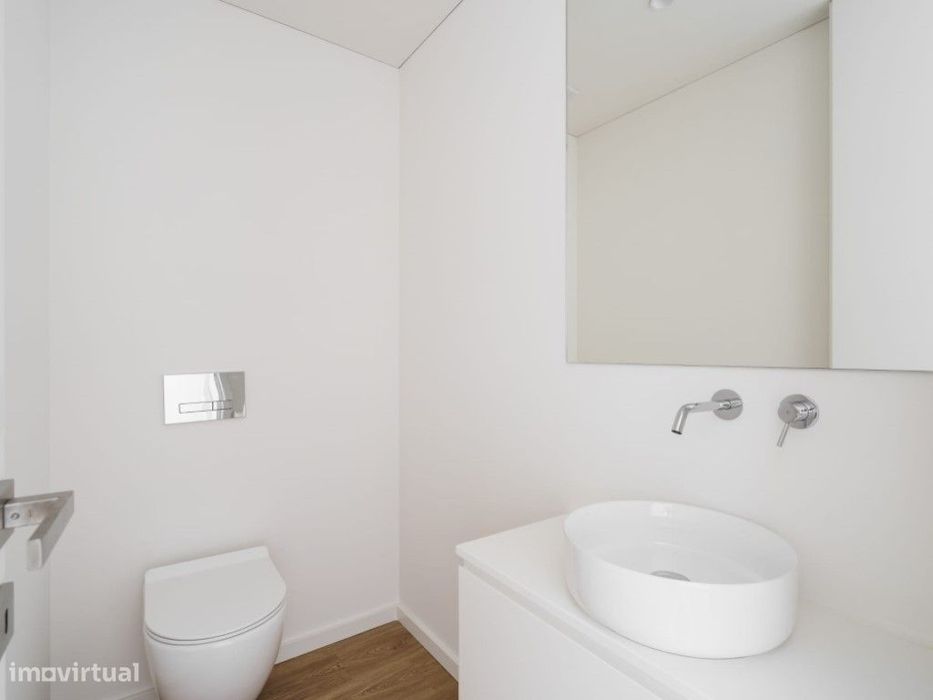 Apartamento T3 Novo em Tenões