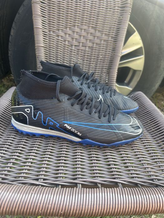 Сороканіжки nike 42(26,5 см)