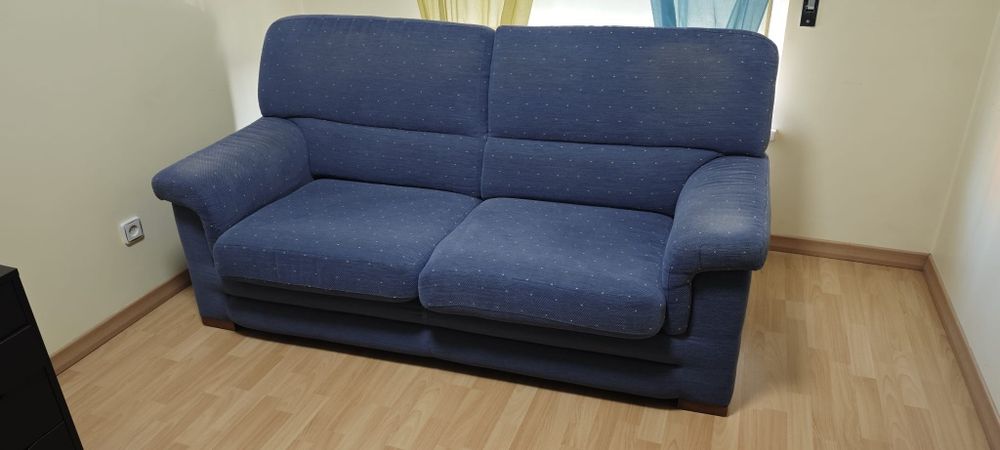 Sofá Aquinos (15 anos) – usado em bom estado