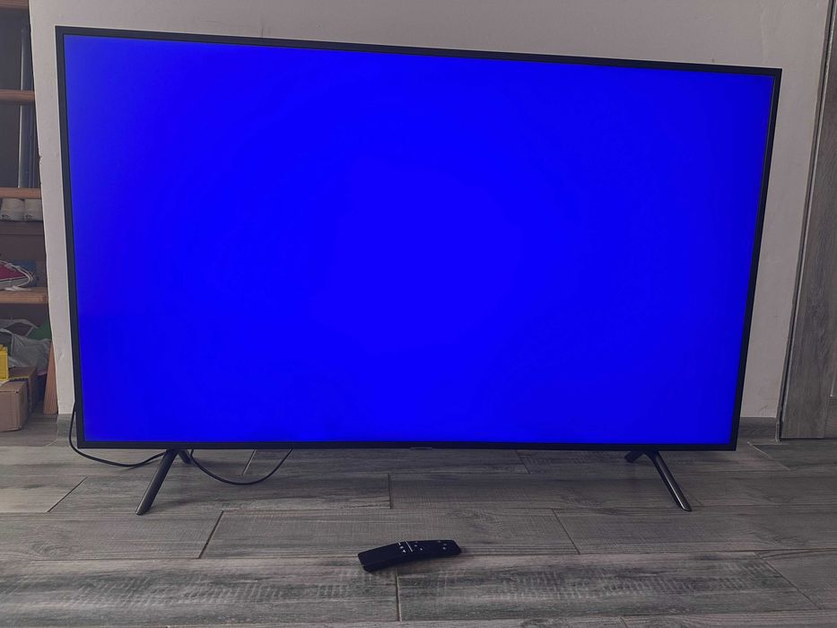 Телевізор Samsung 58” 4K Smart TV UE58RU7172U