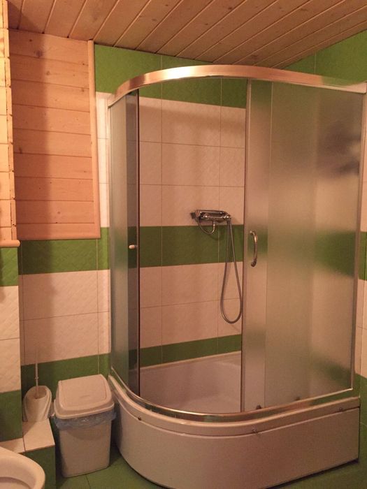 Відпочинок Табори Туристичні групи Котедж Кімнати Поляниця(Буковель)