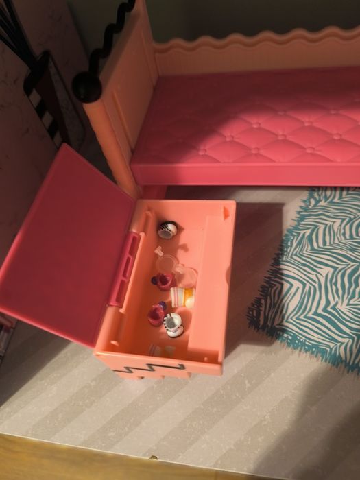 Duży domek LOL Surprise + lalki i akcesoria | bardzo dobry stan