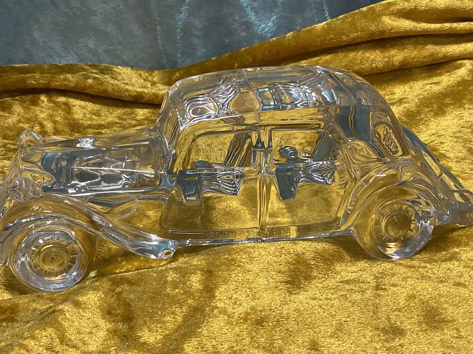 Pisa papéis carro Citroen vidro