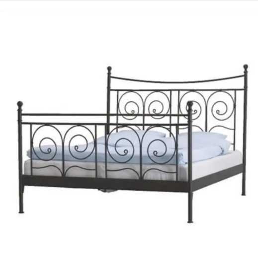 Cama de Ferro Preta IKEA (COM ESTRADO)