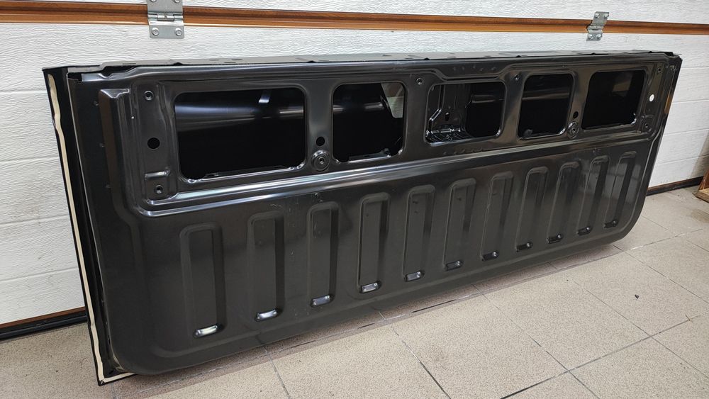 Dodge Ram 2018 2019 2021 2022 задня ляда крышка багажника кузова борт