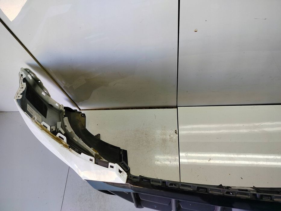 zderzak przedni audi q3 83a suw zwykły 2018- super stan