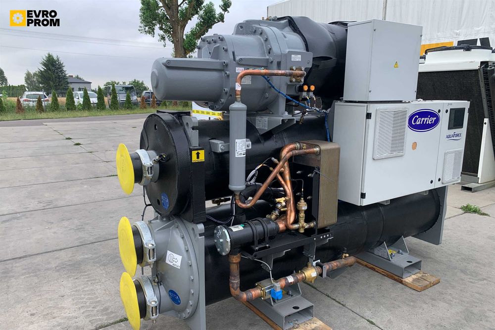 Chiller / Agregat wody lodowej CARRIER 30XW 0852B0010 829 KW. Nowy.