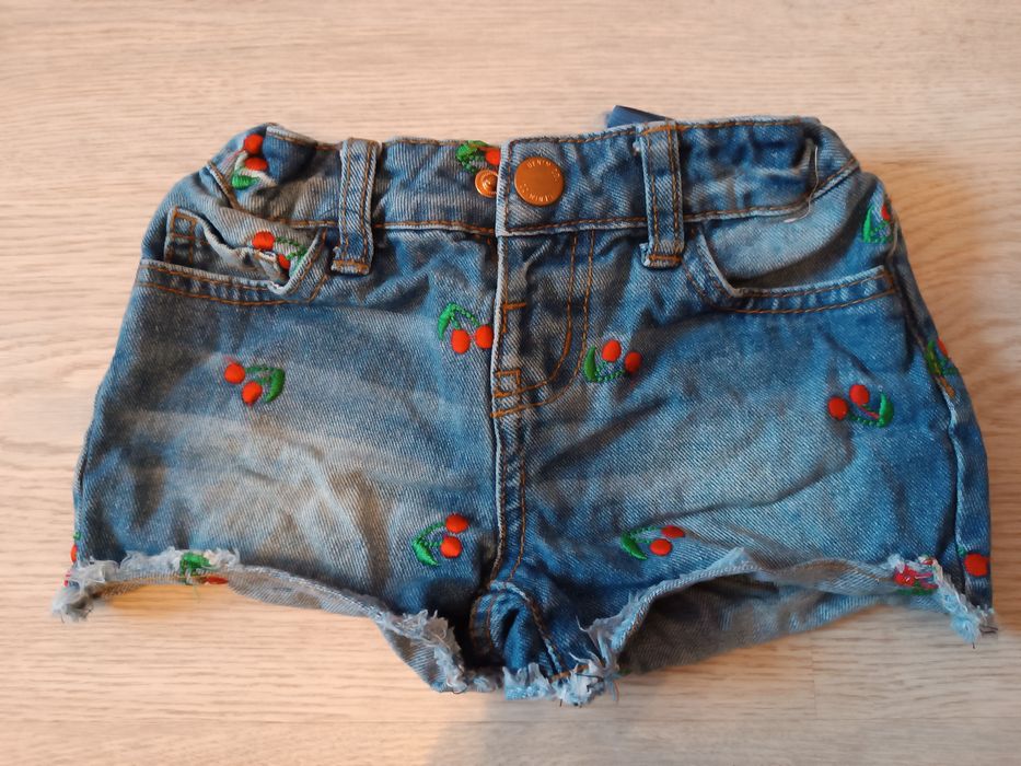 Super zestaw jeansy krótkie spodenki r 98/104