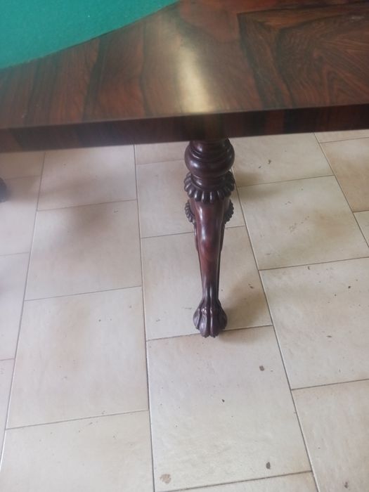 Mesa de jogo  pau