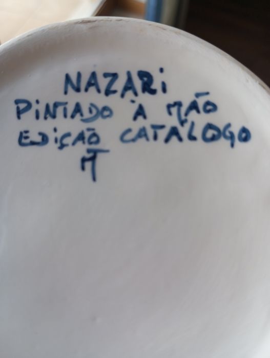 Hand-painted dinner service429754773081968647