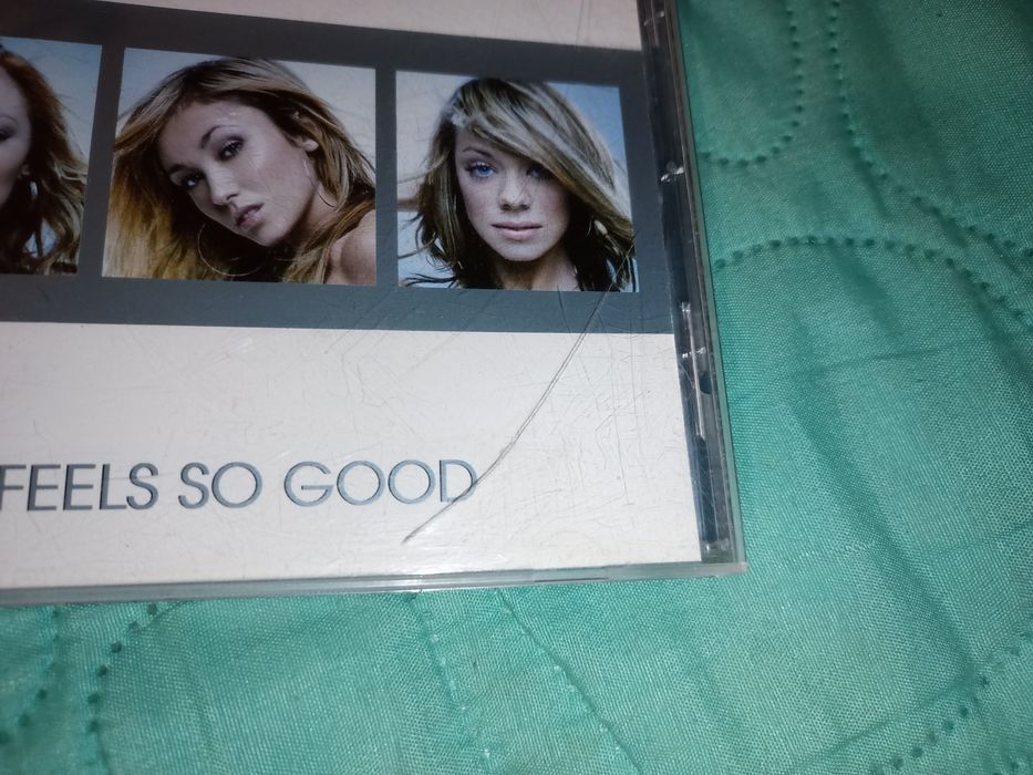 Atomic Kitten - feels so good 2002
