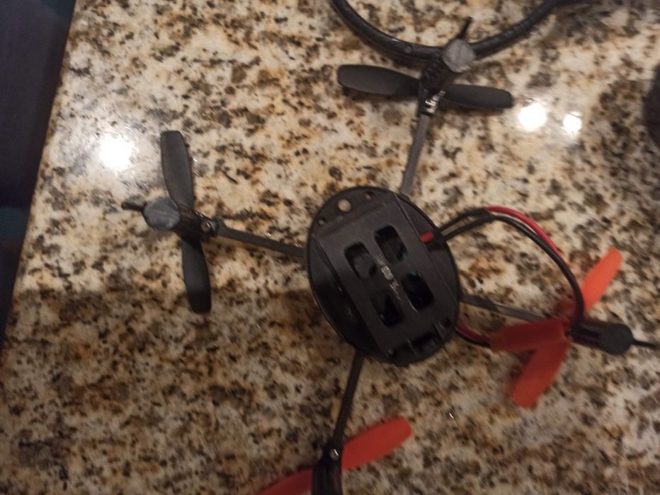 Drone basico funcional sem bateria64584215413762122