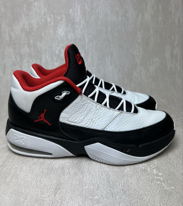 Кросівки чоловічі Air Jordan Max Aura 3 White/Black