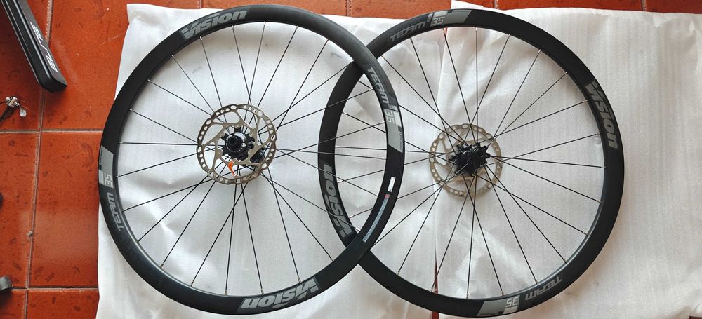 Rodas Estrada Vision Team 35 Discbrake TLR