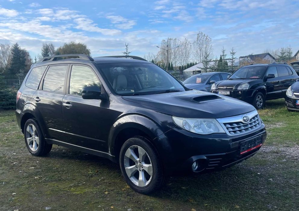 Бампер SUBARO Forester III SH  розборка СУБАРО Форестер 3 разбрка