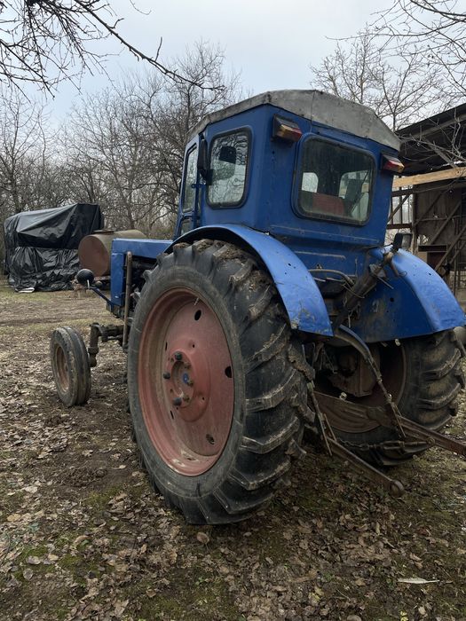 Трактор Т-40 в робочому стані
