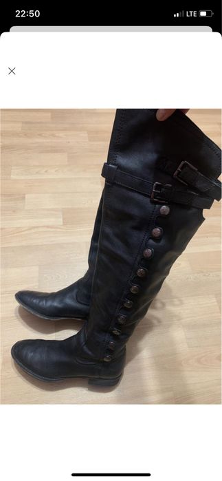 Чоботи шкіряні жіночі