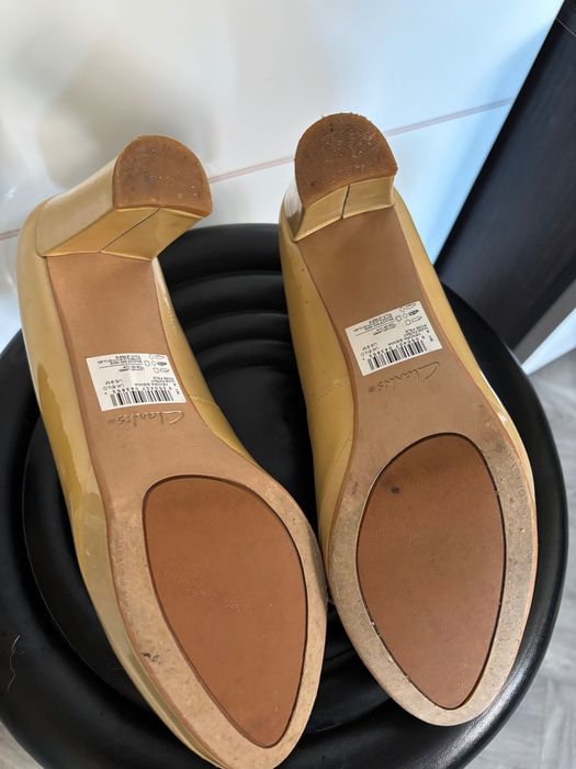 Туфлі Clarks  кожа, лак