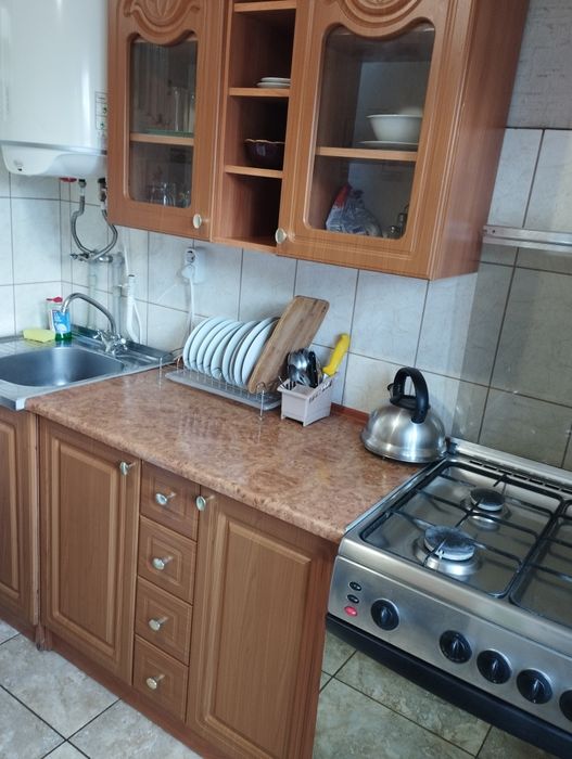 Оренда подобово.Центр, Камянецкая 65,чиста! Є світло, видаємо чек!