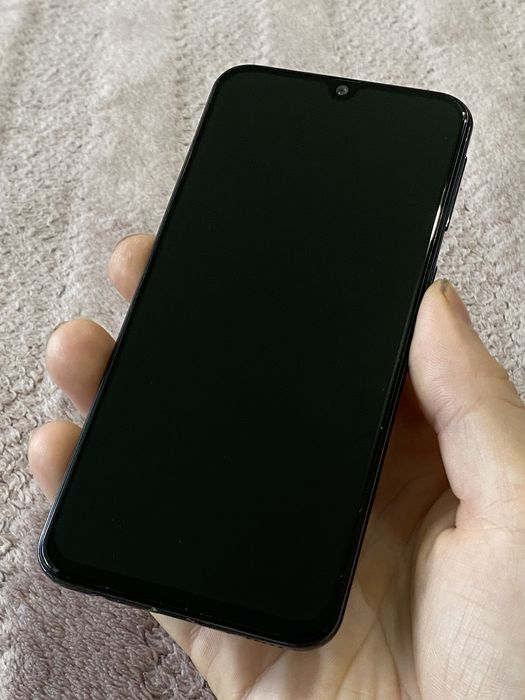 Телефон Samsung Galaxy A40 4/64gb NFC #2