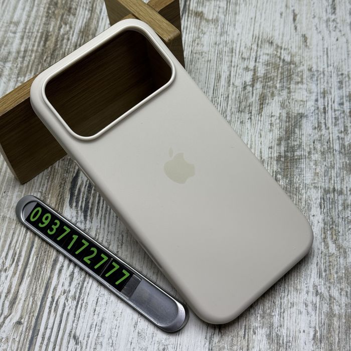 Преміум чохол 1:1 Silicone Case MagSafe  на iPhone 17 Pro Max/ 17 Pro Колір: Vanilla. Чехол