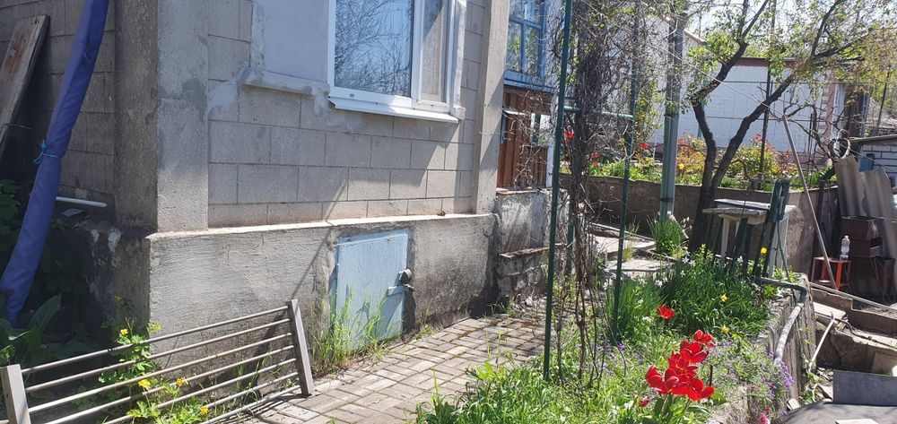 Продам дачный участок( Ближние дачи ( Беседка) Подпорожнянка)