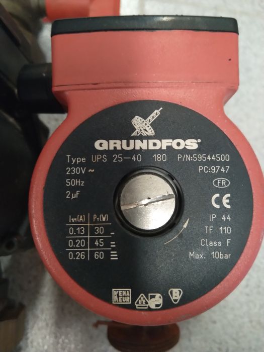 Grundfos bomba circuladora