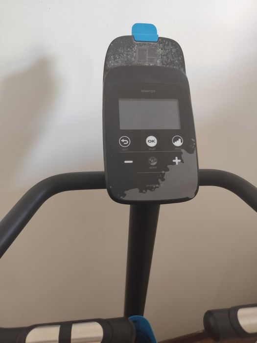 Bicicleta estática domyos decathlon