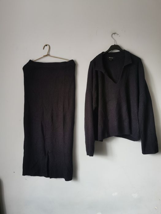 Granatowy komplet spódnica i sweter XL