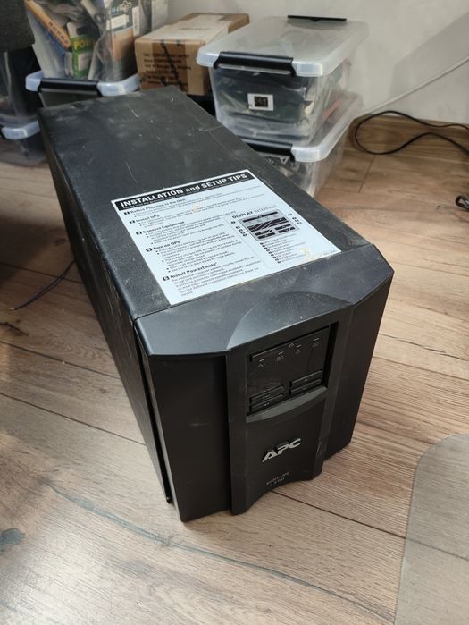 UPS APC 1500 bez baterii