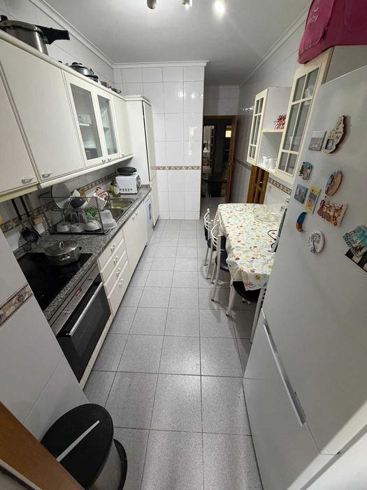 Quarto para arrendamento