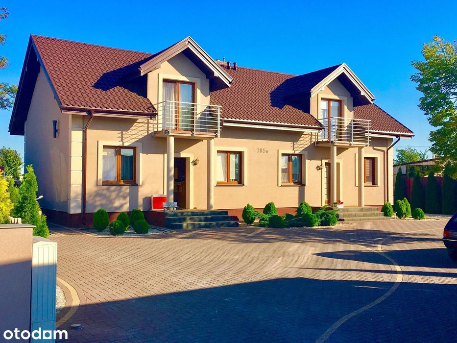 Dom bliźniak Świba