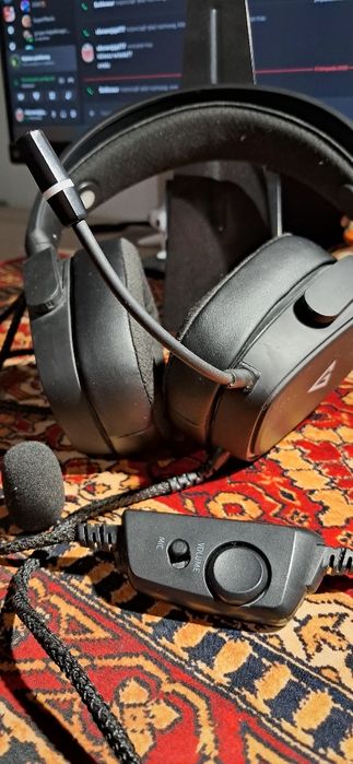 Sprzedam słuchawki gamingowe stereo MODECOM Volcano MC-899 Prometheus