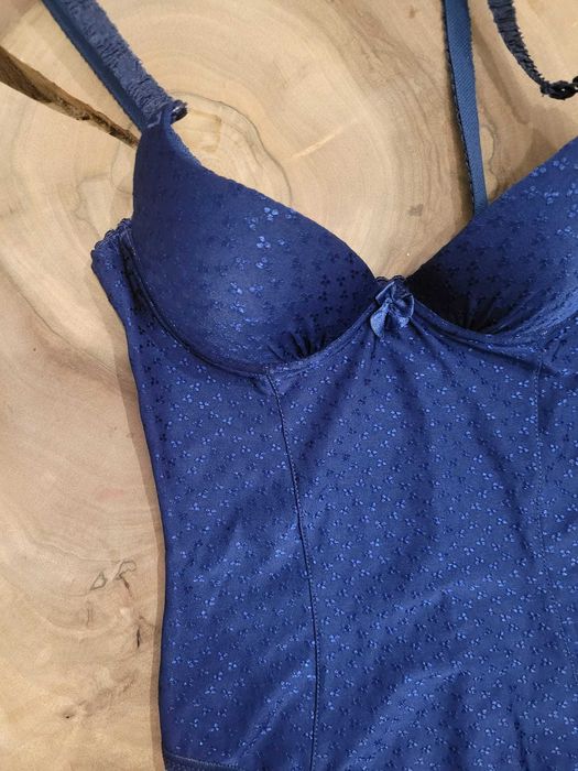 70 A, Body granatowe Corin