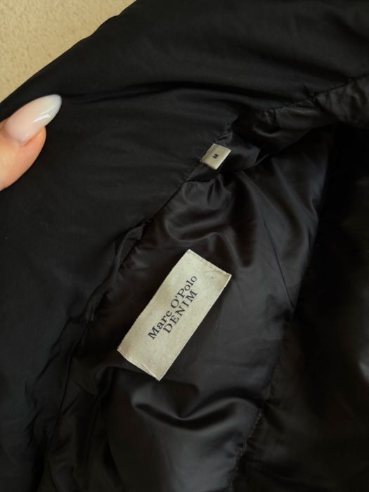 Курточка чорна Marc O’Polo