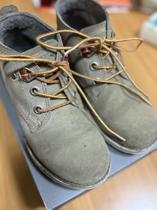Продам взуття Ecco