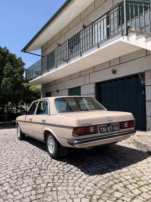 Mercedes w123 240D