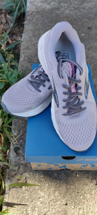Кросовки женские BROOKS ADRENALINE gts 21