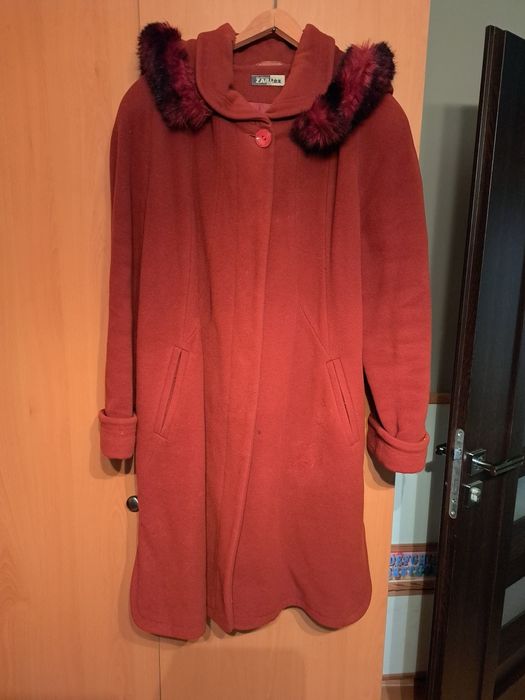Damski płaszcz  zimowy