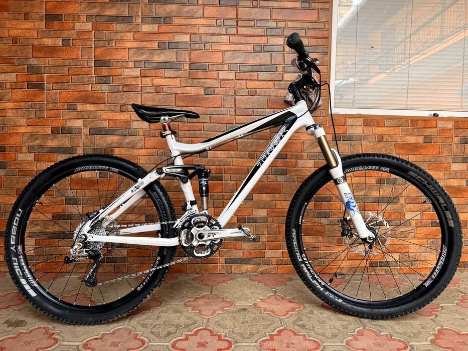 Велосипед TREK EX9 26"M-L" Shimano DEORE XT, SRAM X0, FOX 130 mm 12Кг