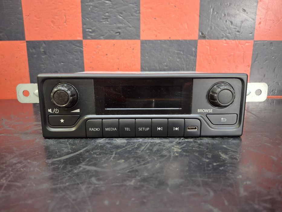 Rádio / auto-rádio MERCEDES-BENZ Sprinter 3,5-t (907, 910)