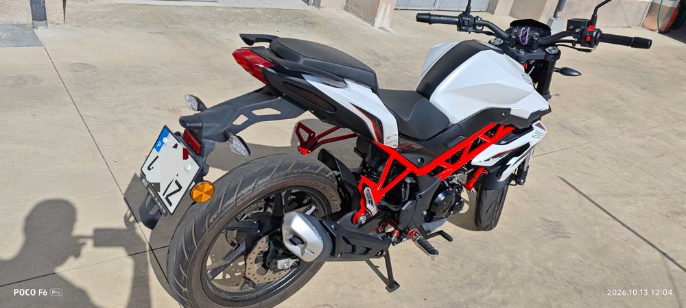 Benelli  BN  125