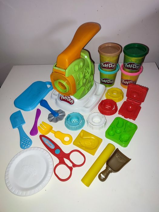 Play-doh makaron