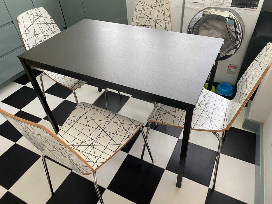 Conjunto Mesa e 4 cadeiras Cozinha IKEA