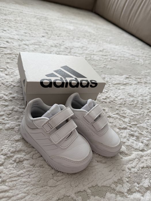 Продам капчики, одягав пару раз син