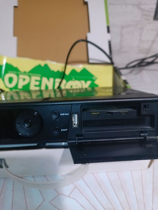 Супутникові тюнери Openbox S1 та Globo 4100 (ціна за 2 шт)