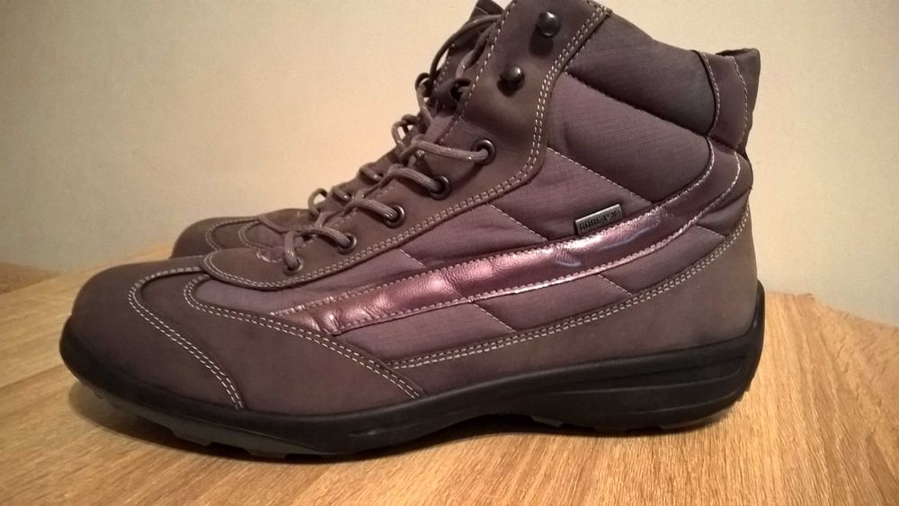 ECCO SOFT  Gore Tex ideał jak nowe rozmiar 41 wkładka 26 cm