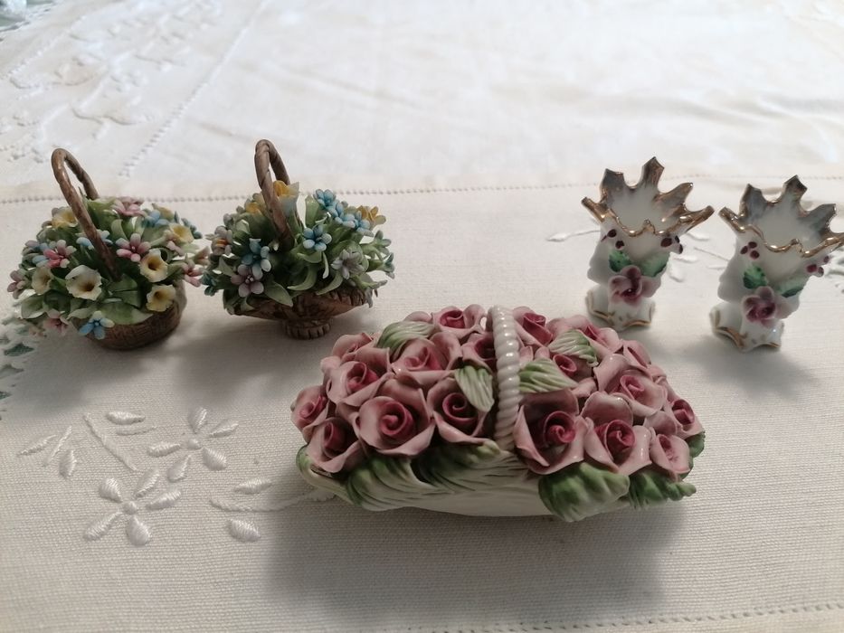 Peças pequenas  em louça