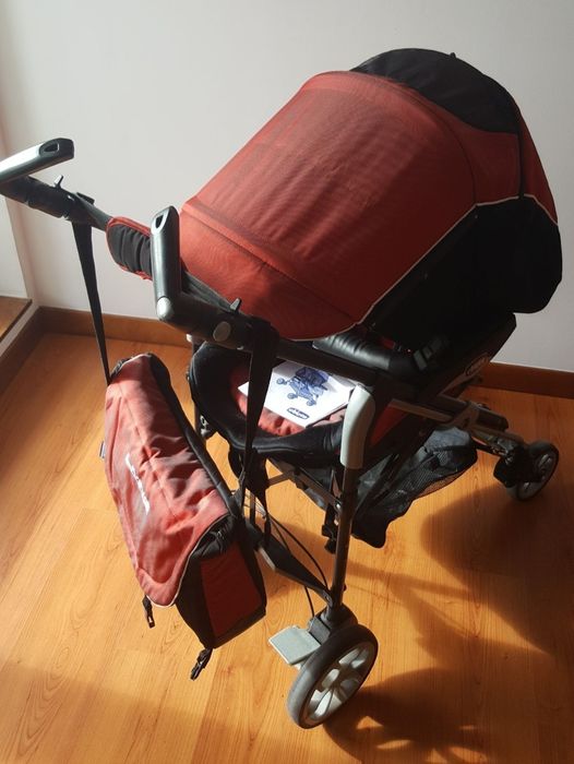Carrinho Chicco Trio Living - Vermelho Fuego