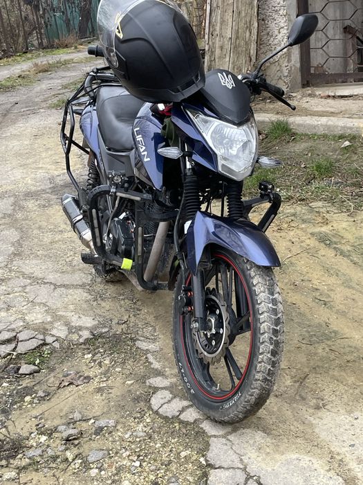 Продам ліфан сітур 200
